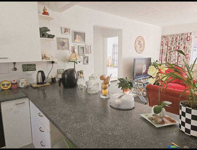 1 bed property for sale in WANNENBURGHOOGTE